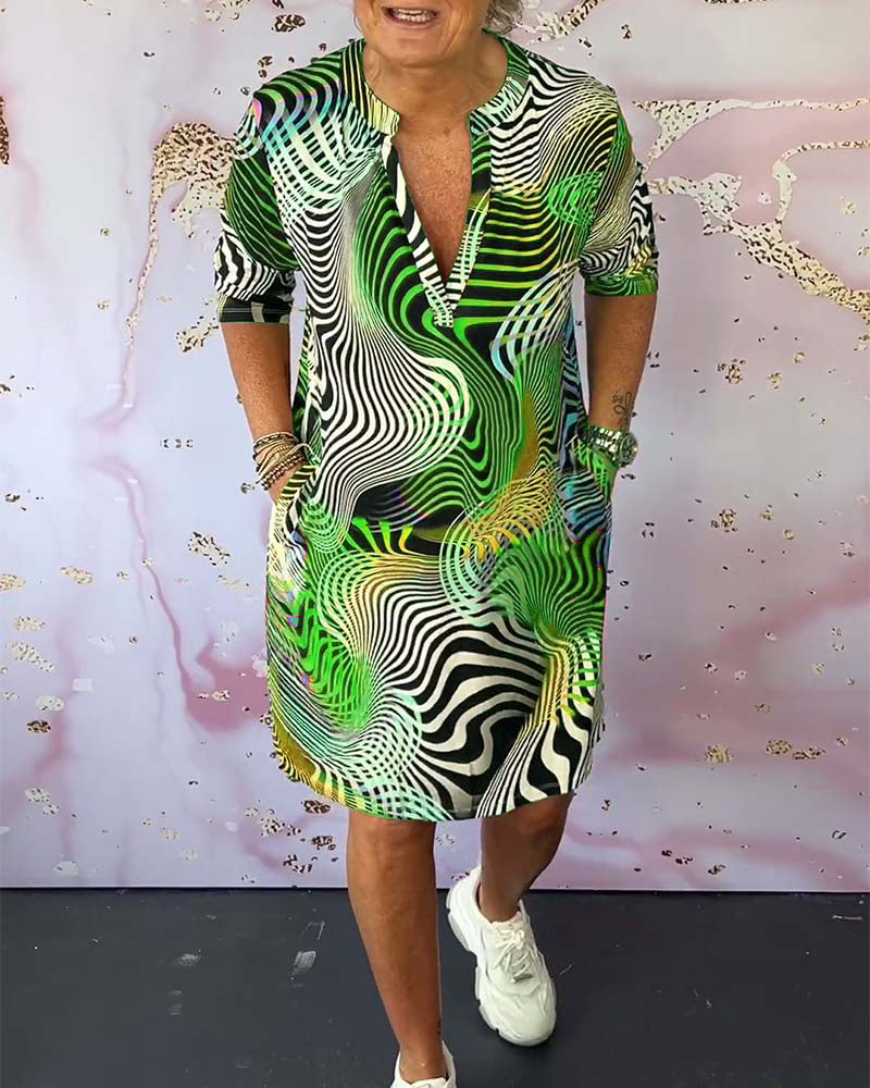 Roya™ - Buntes Kleid mit V-Ausschnitt