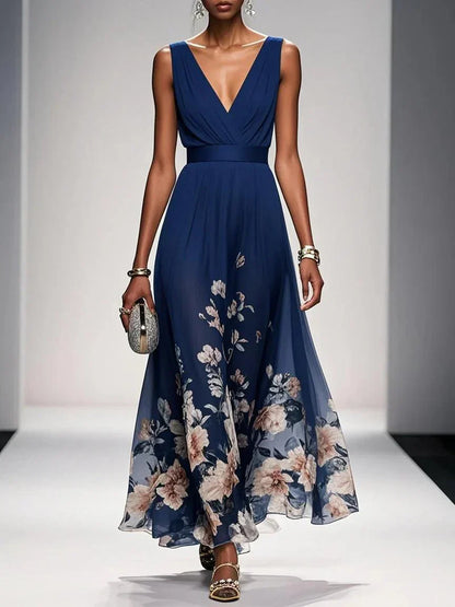 Rose | Hellblaues Chiffon-Maxikleid mit Blumenmuster und V-Ausschnitt