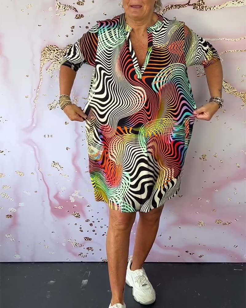 Roya™ - Buntes Kleid mit V-Ausschnitt