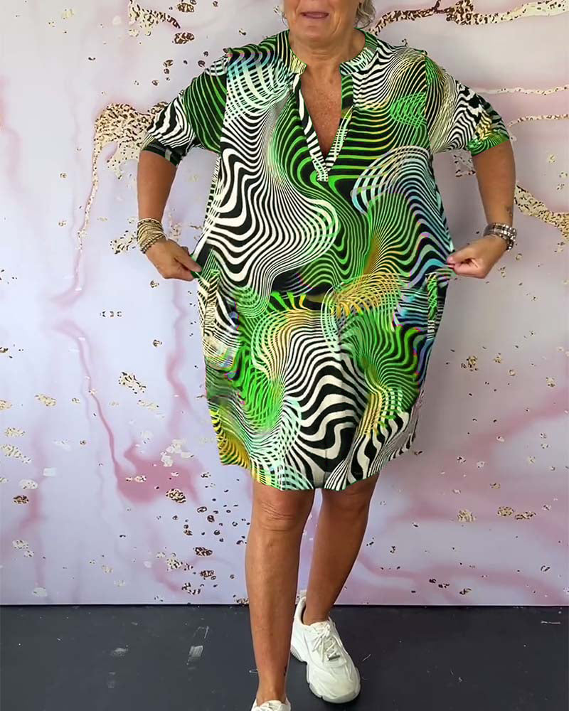 Roya™ - Buntes Kleid mit V-Ausschnitt