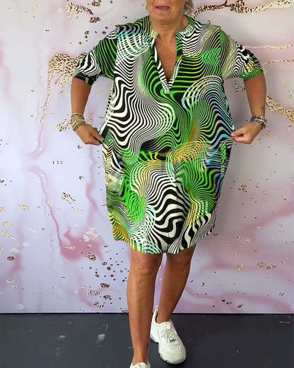 Roya™ - Buntes Kleid mit V-Ausschnitt