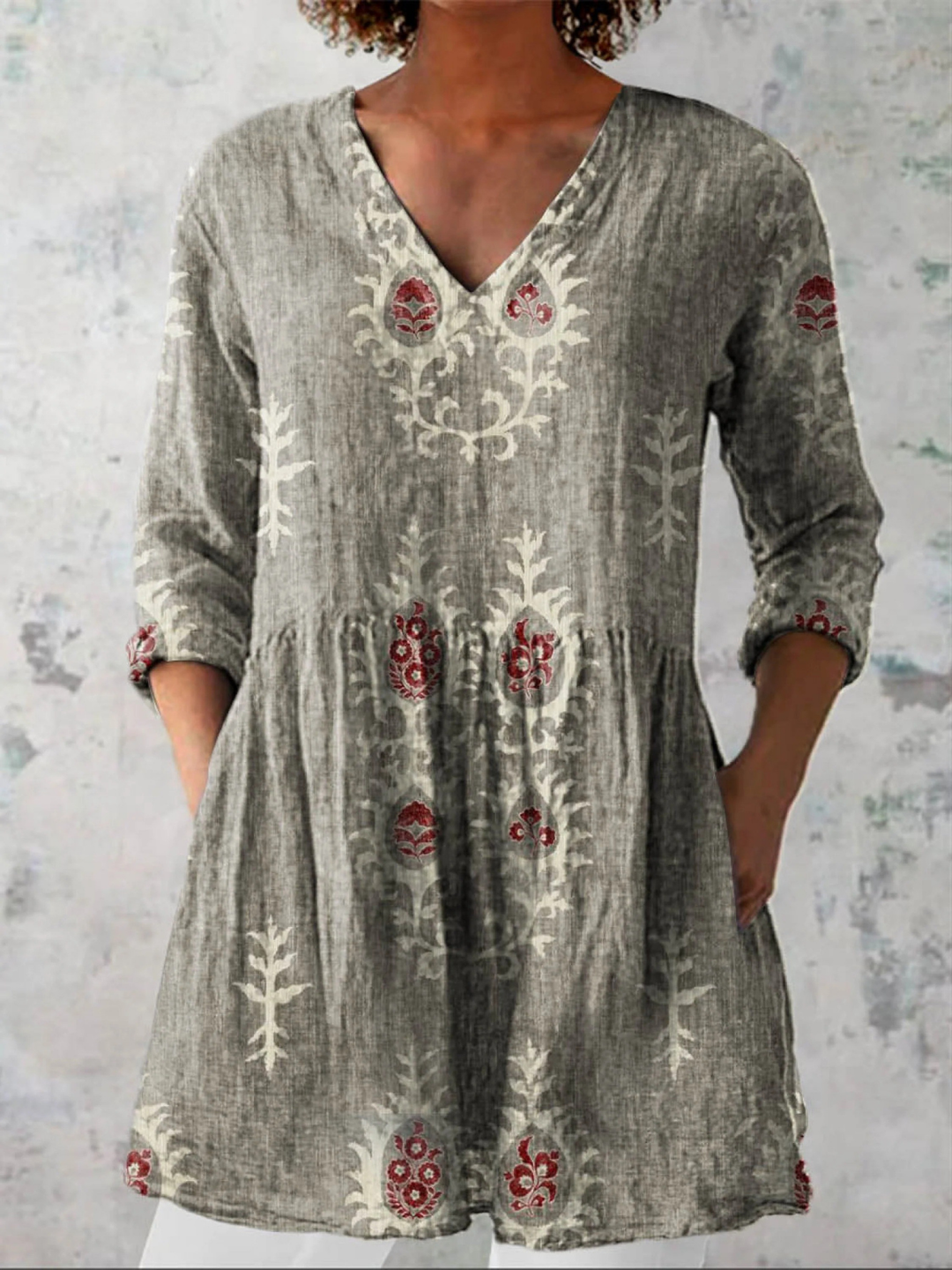 Savenora | Lange Bluse mit ausdrucksstarkem Muster