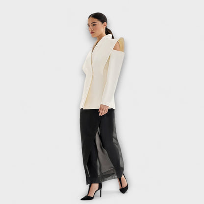 Sommerfeld™ | Valeria – Sculptural Shoulder Blazer