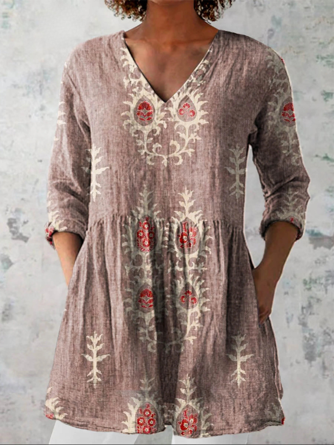Savenora | Lange Bluse mit ausdrucksstarkem Muster