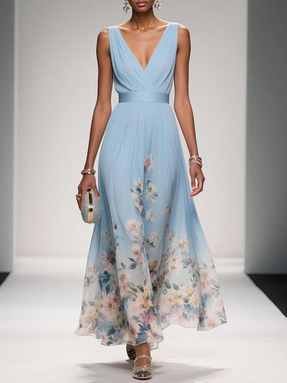 Rose | Hellblaues Chiffon-Maxikleid mit Blumenmuster und V-Ausschnitt