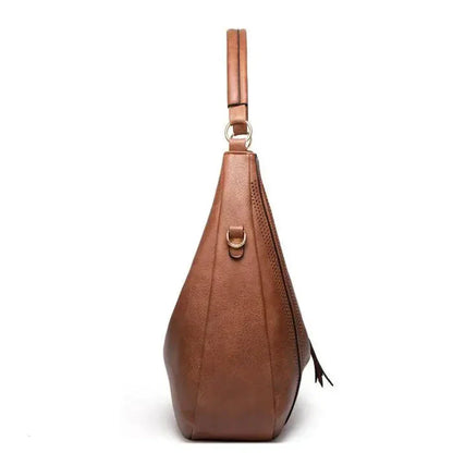 Minerva's Timeless Versatility | Vintage Bag