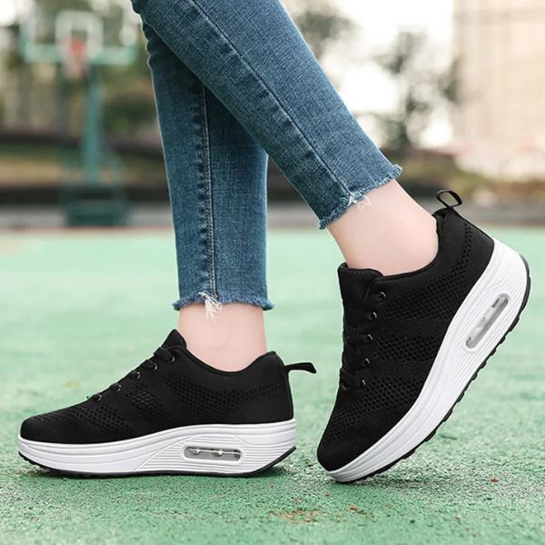 Sommerfeld | Orthopedic Sneakers with Air Cushioning