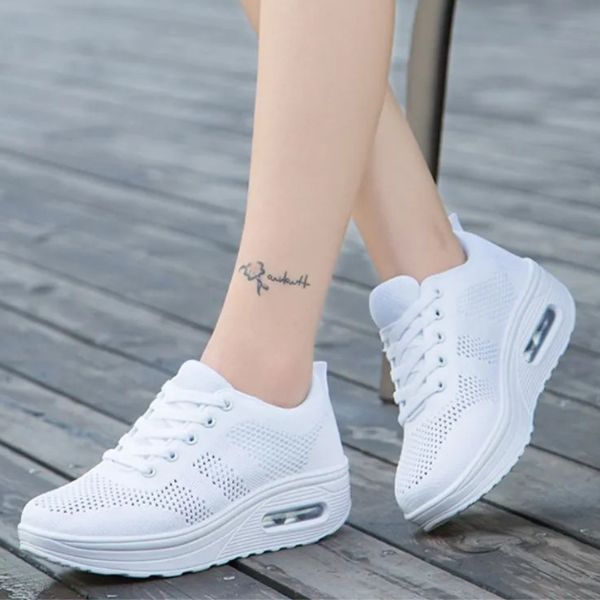 Sommerfeld | Orthopedic Sneakers with Air Cushioning