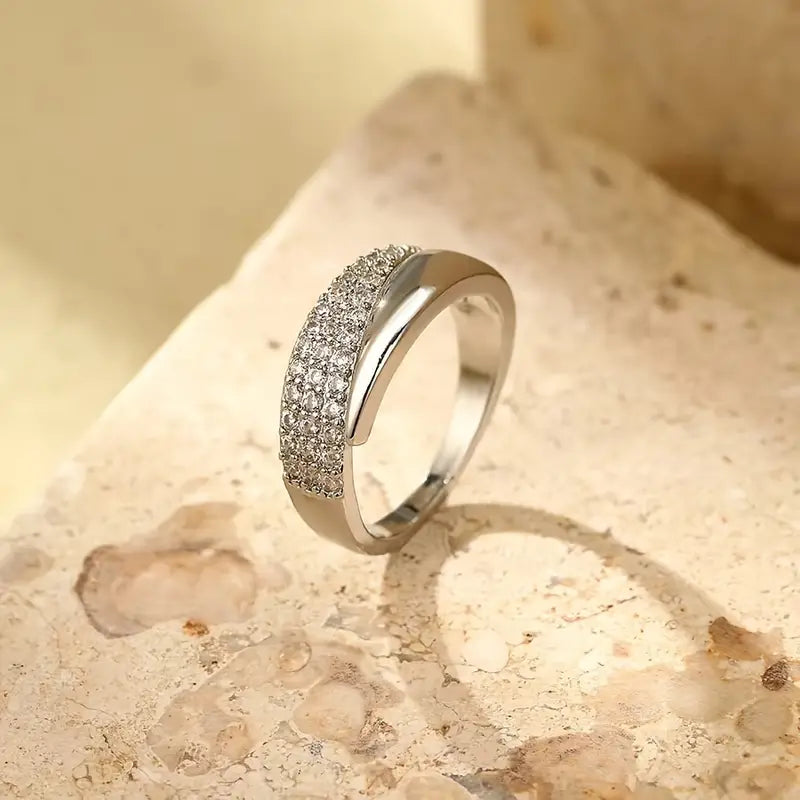 Sommerfeld | Eleganter Goldring mit strahlenden Steinen (Kaufe 1, erhalte 1 gratis)