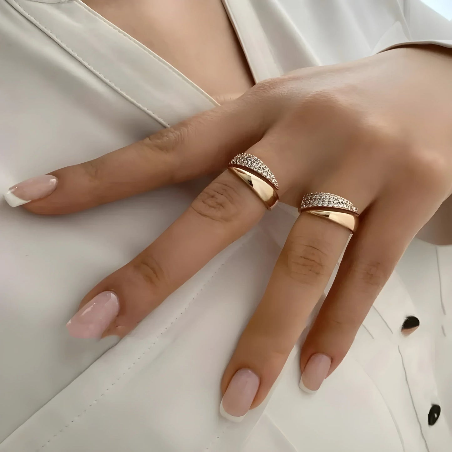 Sommerfeld | Eleganter Goldring mit strahlenden Steinen (Kaufe 1, erhalte 1 gratis)