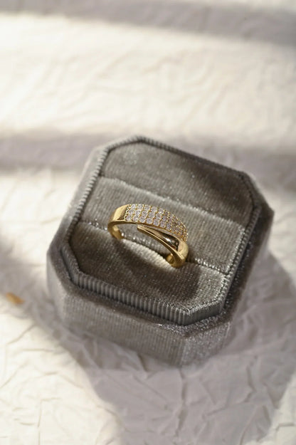 Sommerfeld | Eleganter Goldring mit strahlenden Steinen (Kaufe 1, erhalte 1 gratis)