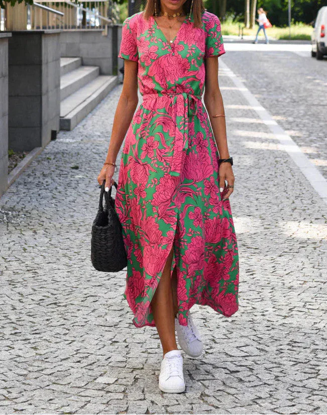 Jorlyn™ - Stilvolles Kleid mit V-Ausschnitt und taillierter Silhouette