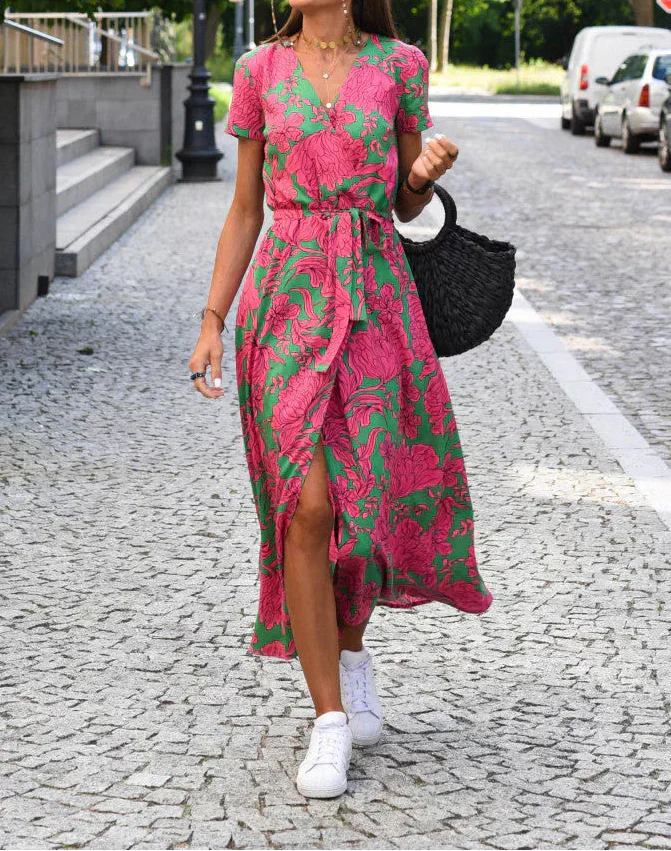 Jorlyn™ - Stilvolles Kleid mit V-Ausschnitt und taillierter Silhouette