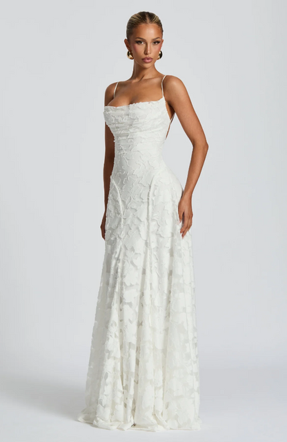 SOFIA | Elegantes Spitzen-Maxi-Kleid
