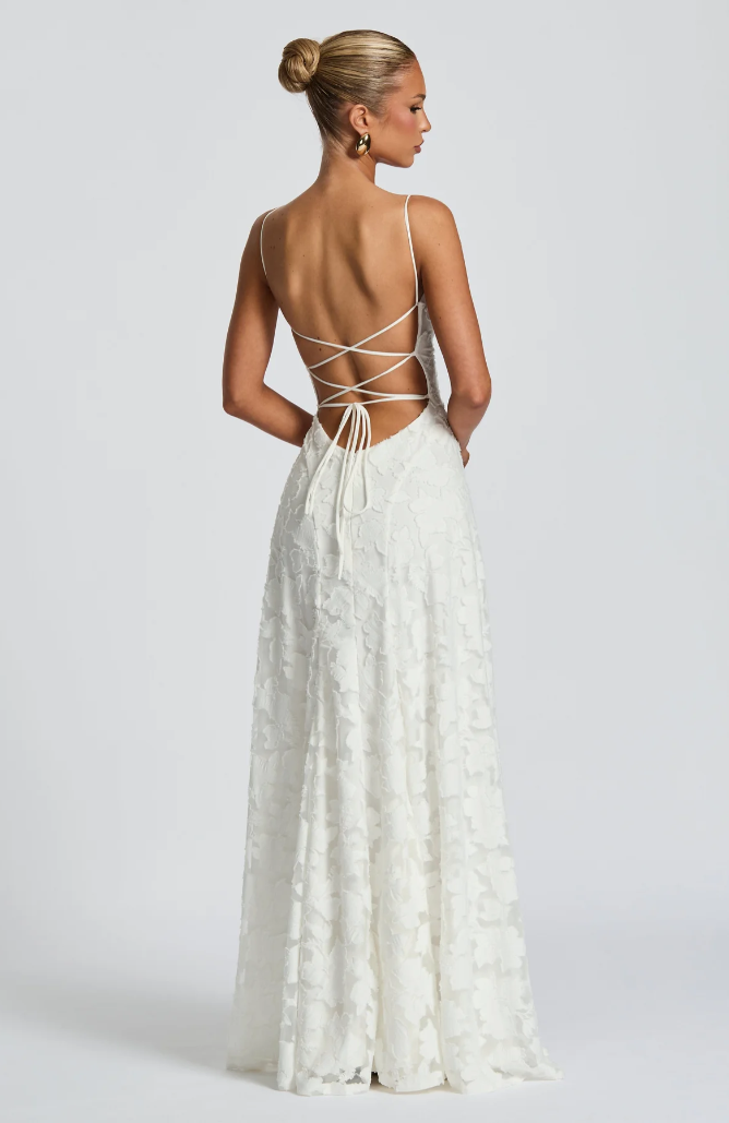 SOFIA | Elegantes Spitzen-Maxi-Kleid