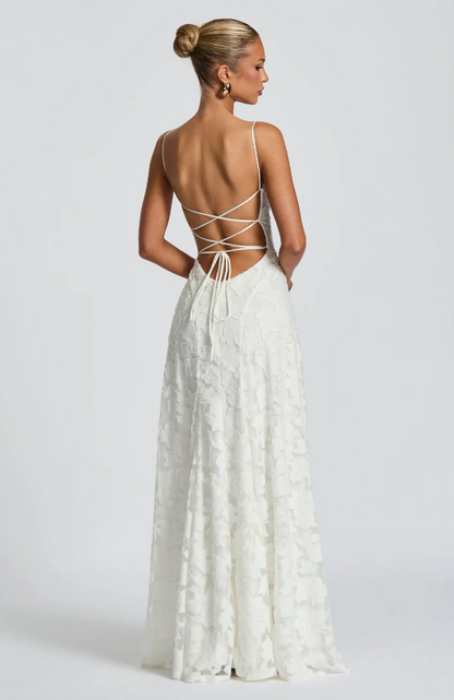 SOFIA | Elegantes Spitzen-Maxi-Kleid