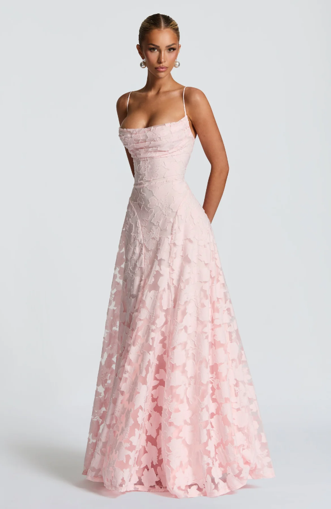 SOFIA | Elegantes Spitzen-Maxi-Kleid