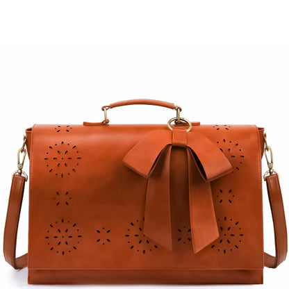 Monikas stilvolle Schleifenhandtasche