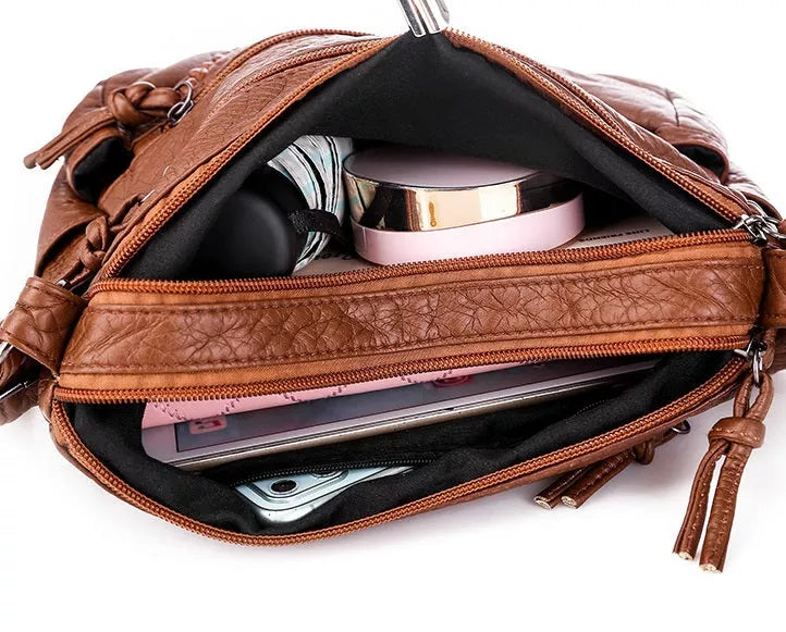 Andy | Weiche Lederhandtasche