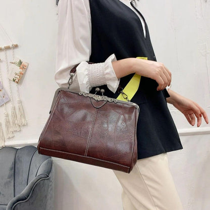 Retro Kuss-Schloss Handbag