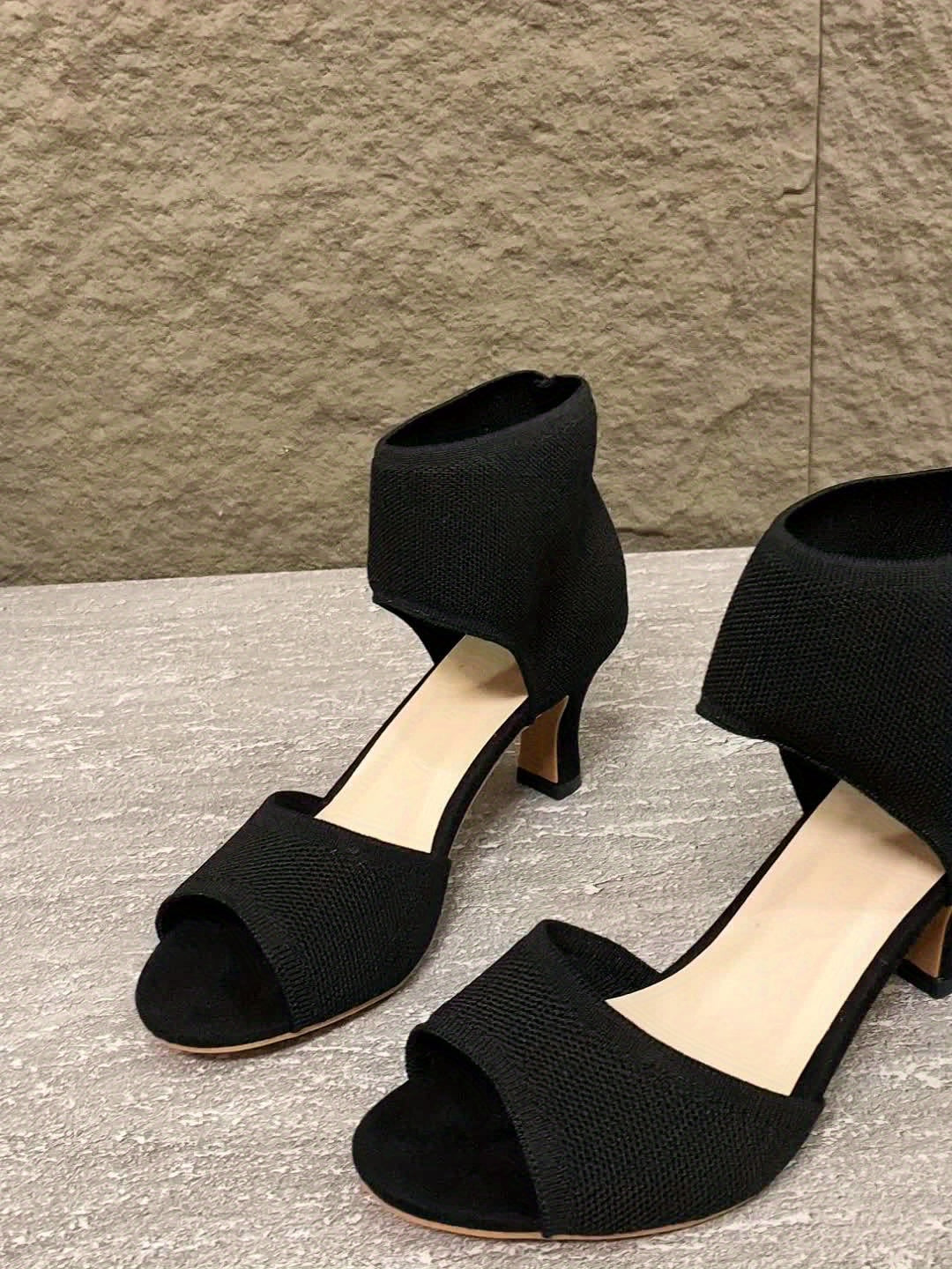 Sommerfeld™ | Stretch Comfort Heels
