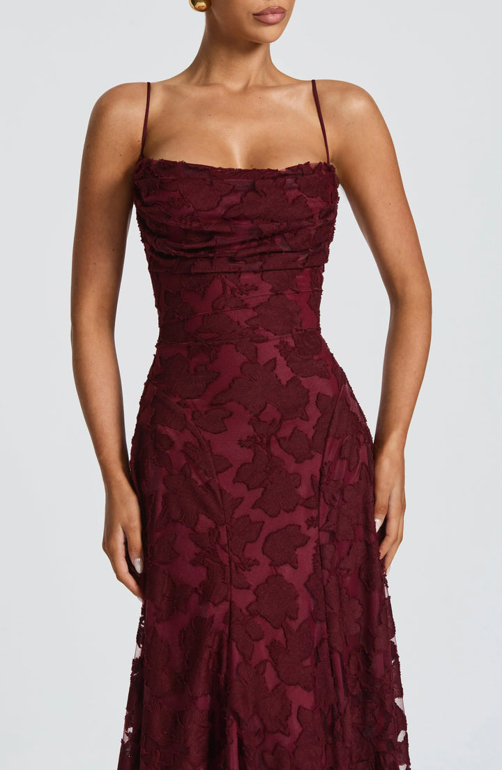 Rhoda™ – Zeitlose Maxi-Eleganz in fließendem Design