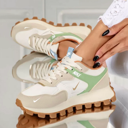 Frauen Sneakers