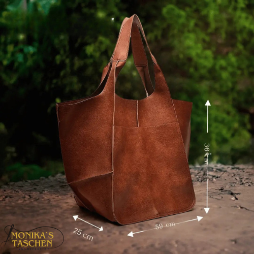 Lauras Zeitlose Eleganz | Vintage Handtasche