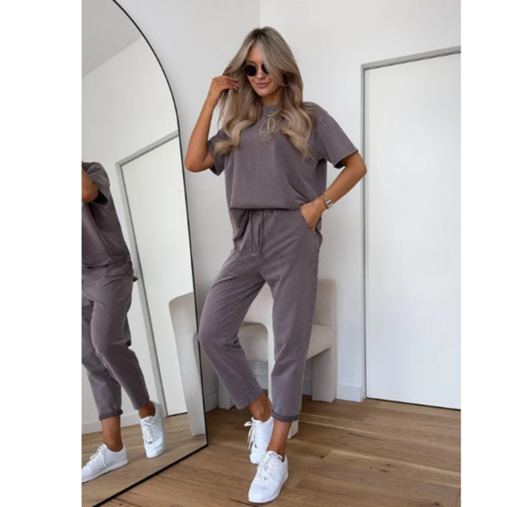 Annora | Elegantes Komfort-Zweiteiler-Set